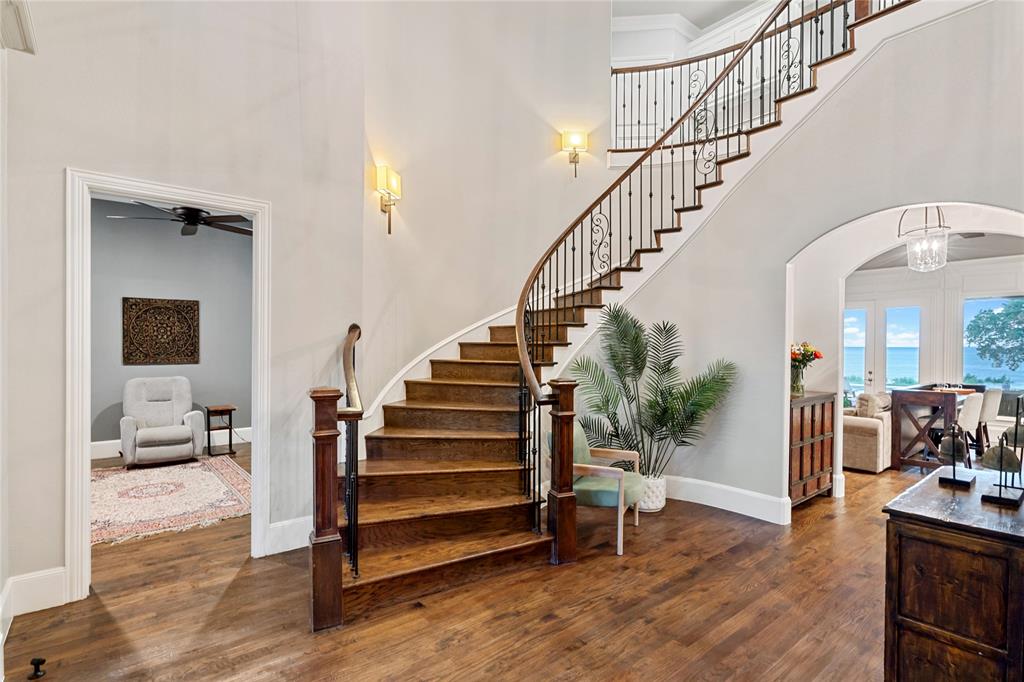 Braewood Bay - Residential