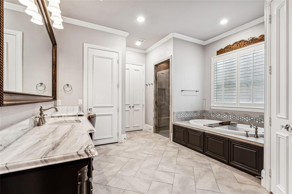 Braewood Bay - Residential