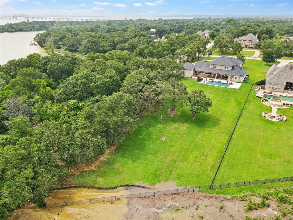 Braewood Bay - Residential