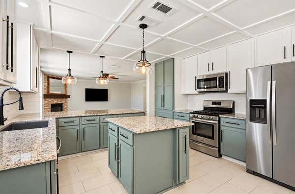 9065 Blue Ridge Trl, Fort Worth, TX, 76118