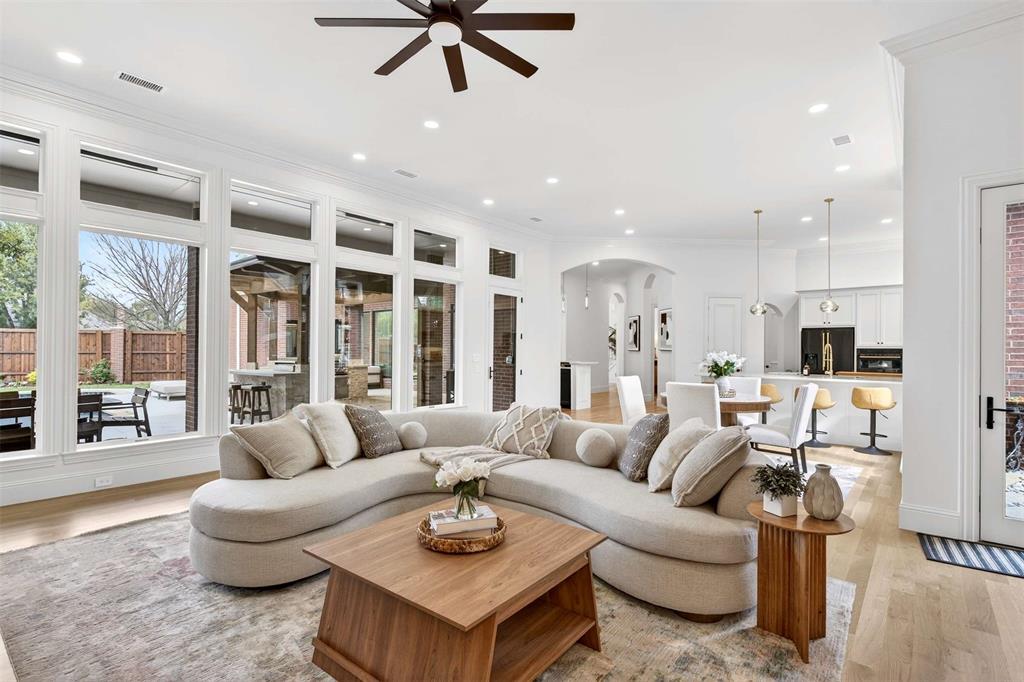 6433 Rockbluff Circle