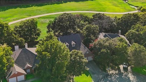 813 Rolling View Court Highland Village TX 75077