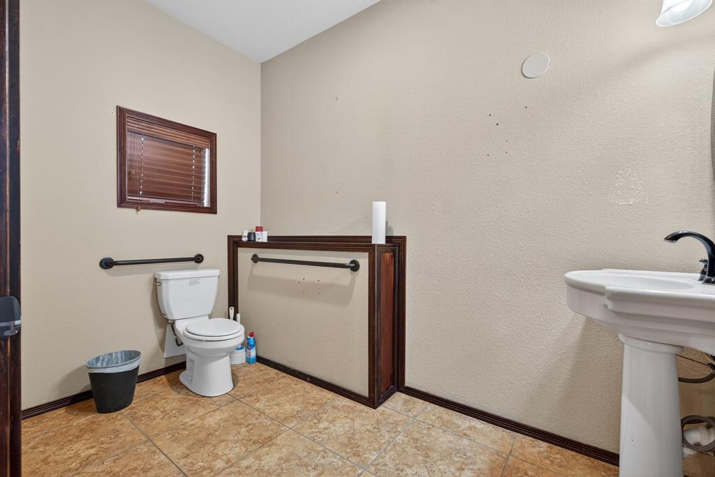 BUSTER M W - Commercial Sale