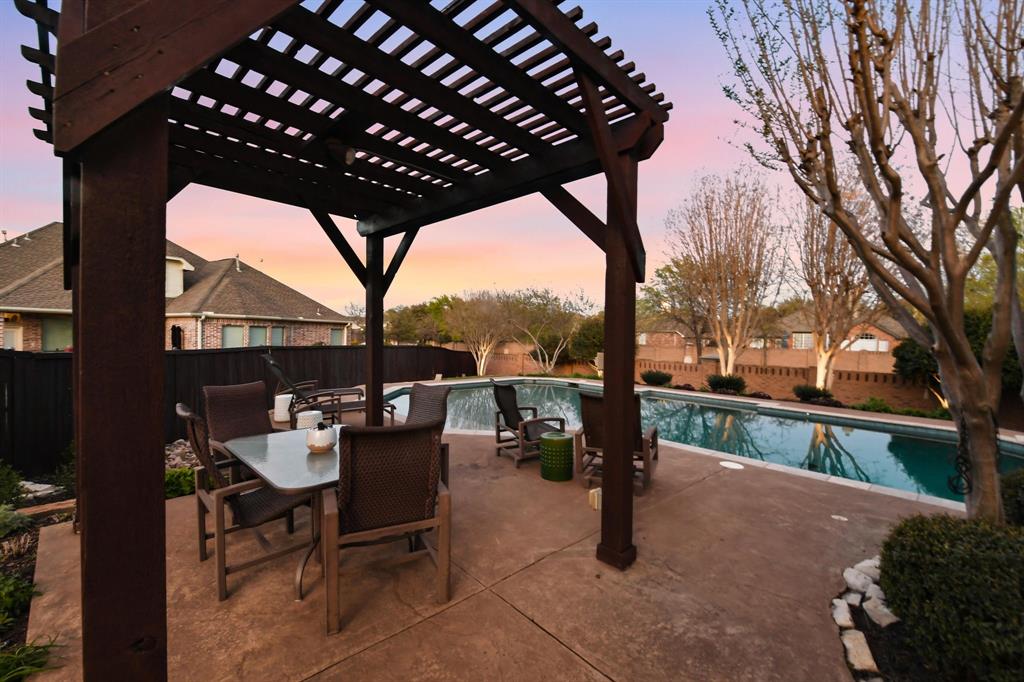 Hidden Lakes - The Woodlands - Residential