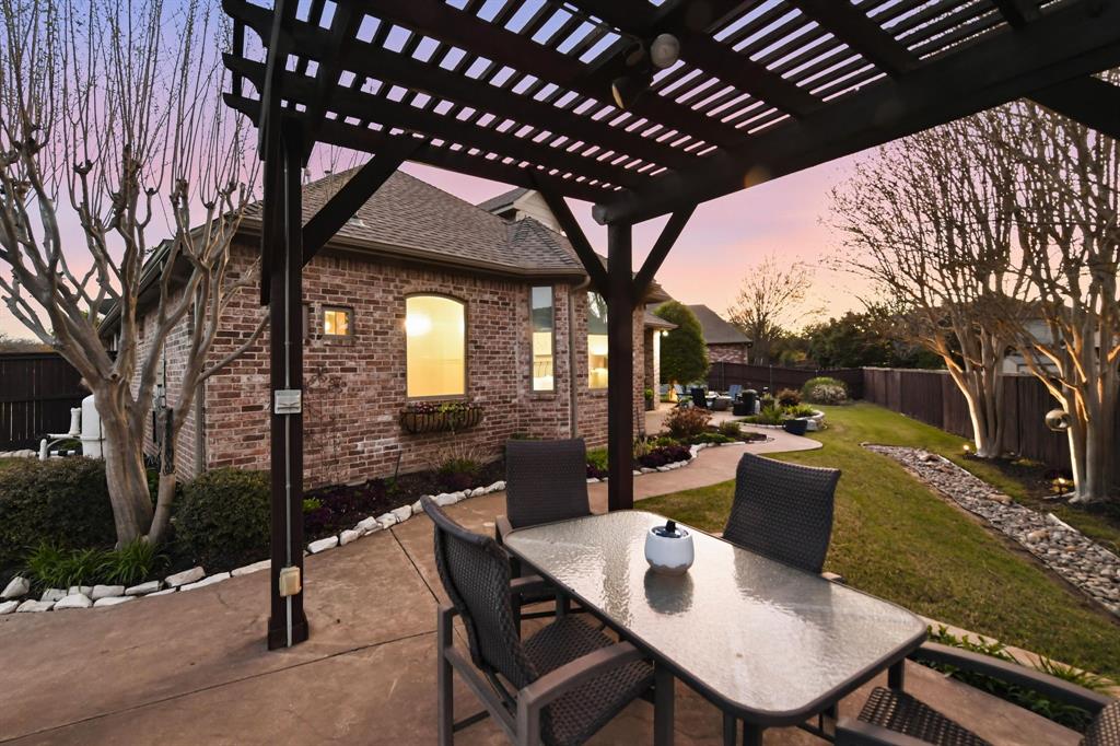 Hidden Lakes - The Woodlands - Residential