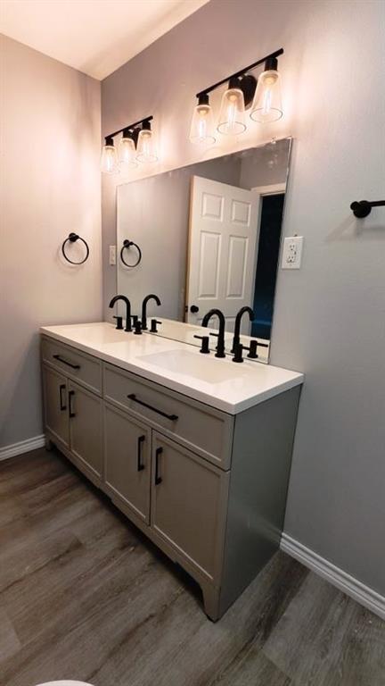 Orig Town Of Wolfe City - Residential