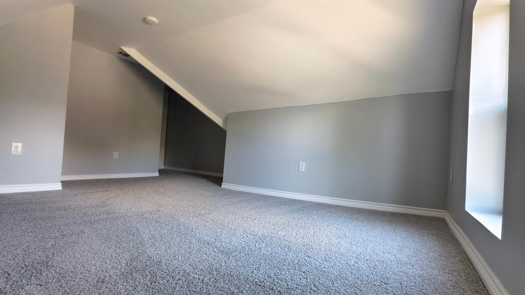 Orig Town Of Wolfe City - Residential