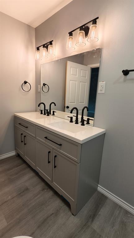 Orig Town Of Wolfe City - Residential