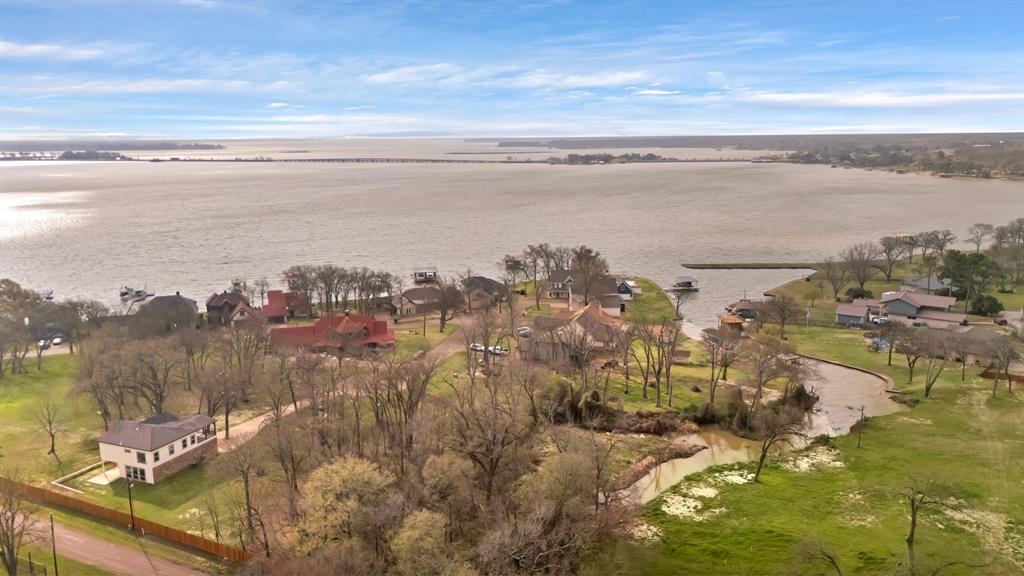 Prestige Point - Land