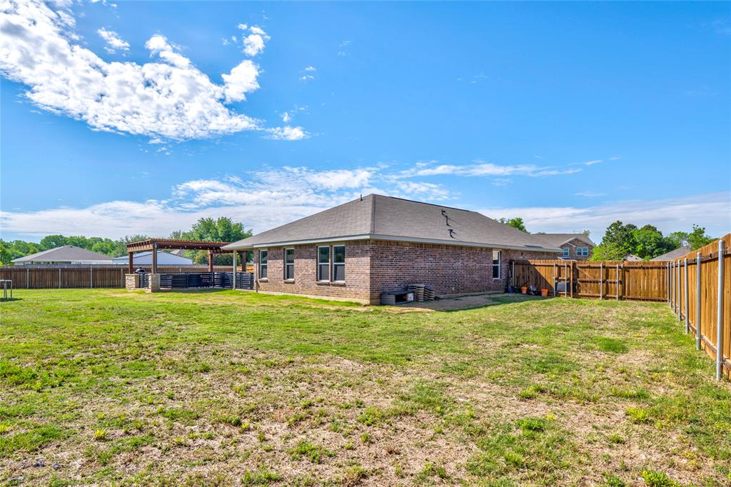 Middlefield Village - Residential