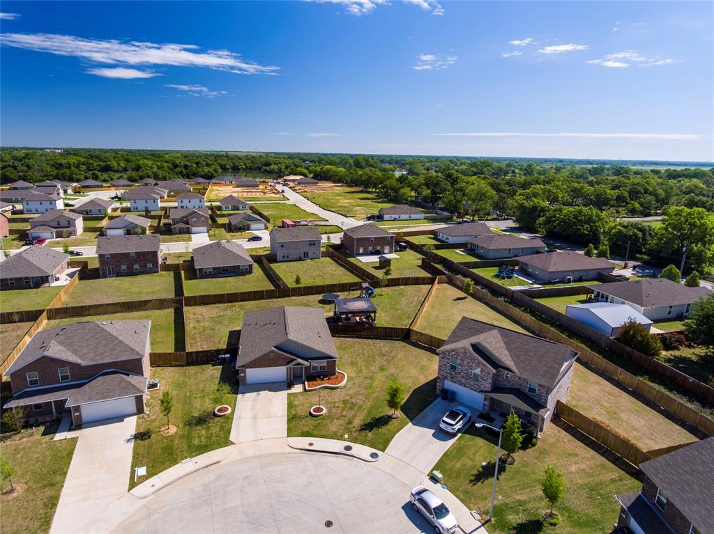 Middlefield Village - Residential