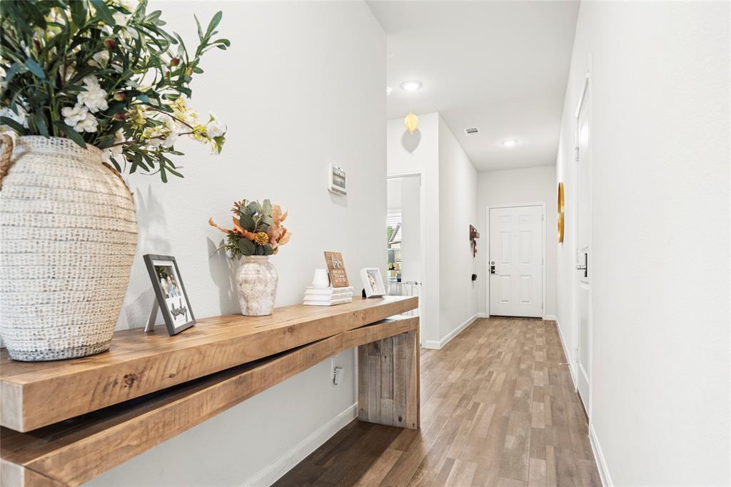 Middlefield Village - Residential