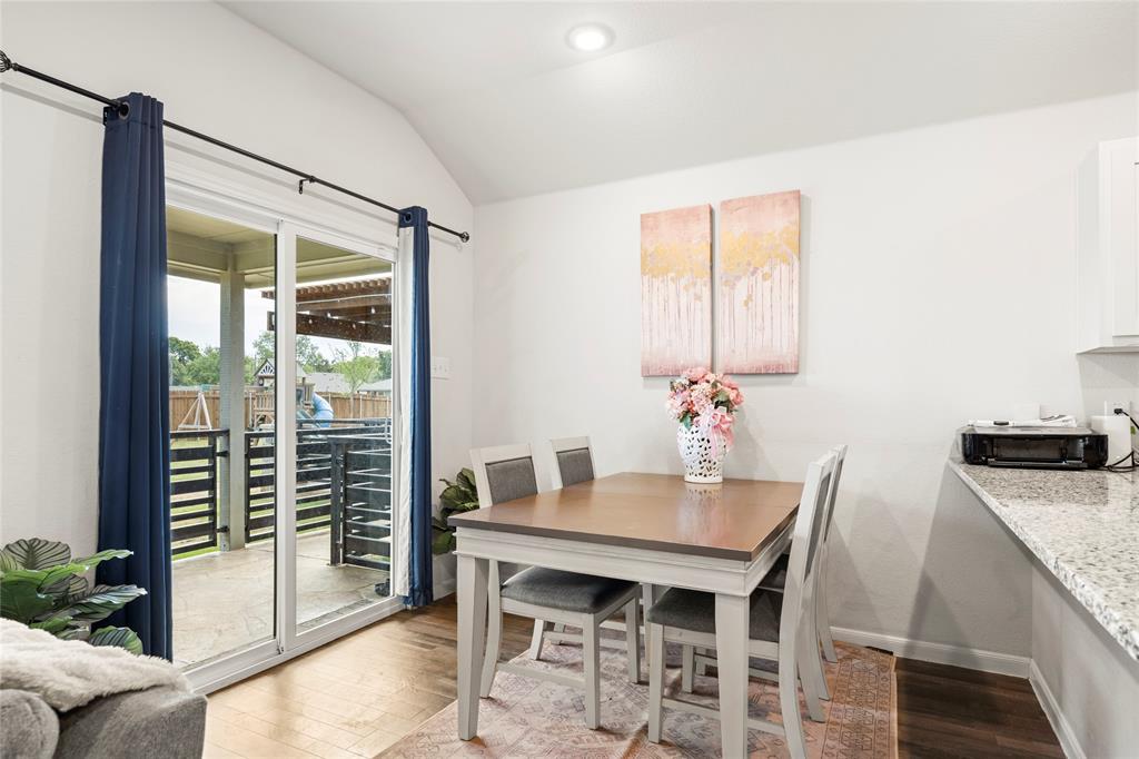 Middlefield Village - Residential