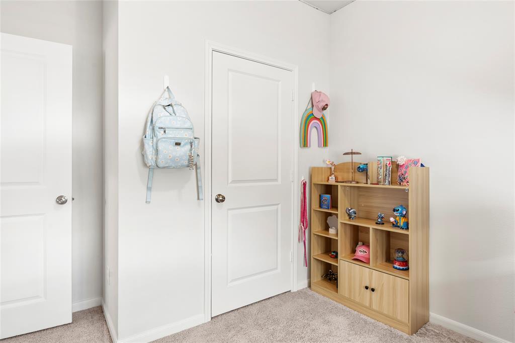 Middlefield Village - Residential