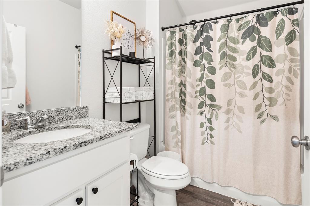 Middlefield Village - Residential