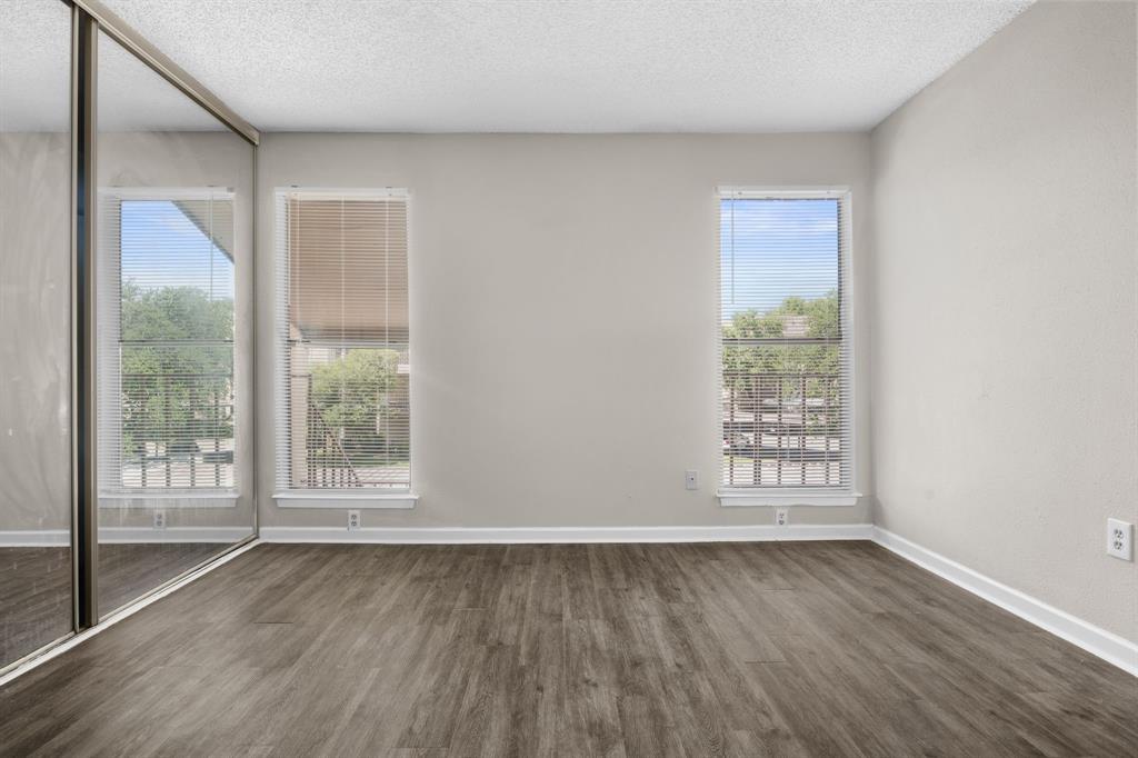 TEALWOOD ON THE CREEK CONDOMINIUM - Residential