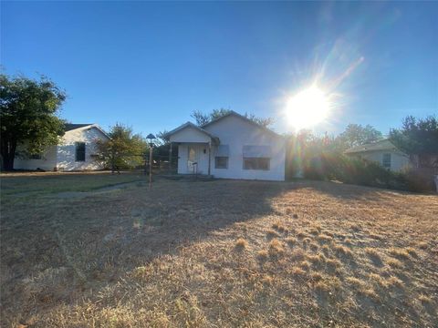 1308 N Avenue G Haskell TX 79521