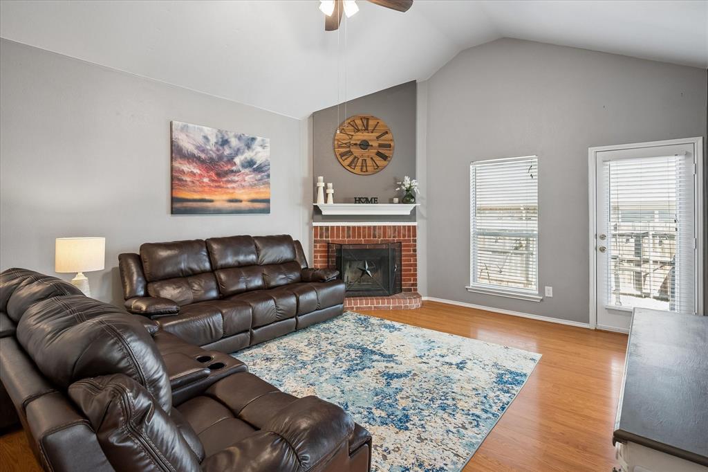 417 Pin Oak Lane
