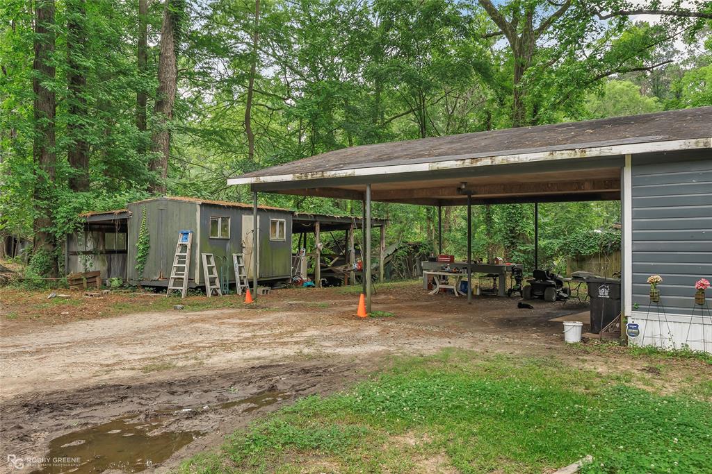 371 Lakeview Drive
