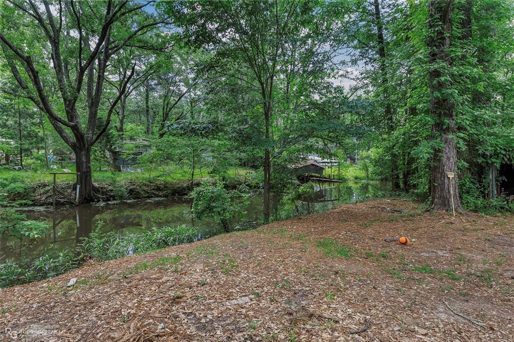 371 Lakeview Drive