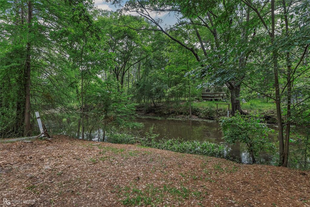 371 Lakeview Drive