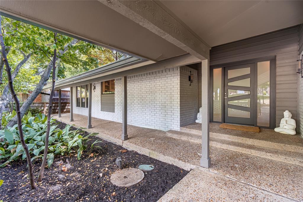 8242 San Cristobal Drive