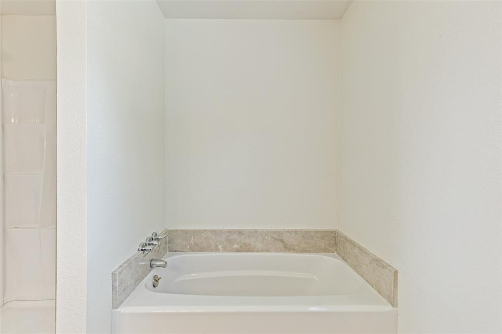 Anna Original Donation - Residential Lease