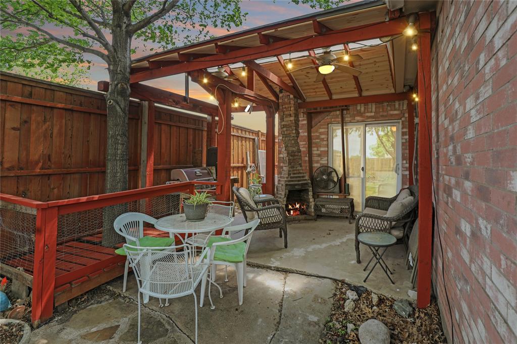 5428 Redwater Court