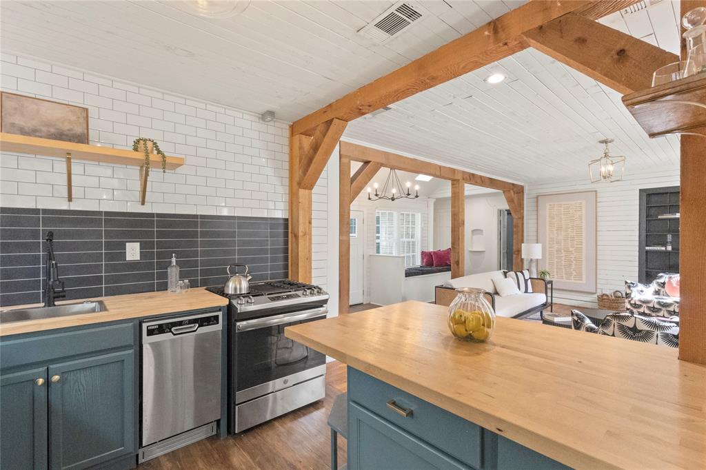 Boulevard Terrace Rev - Residential