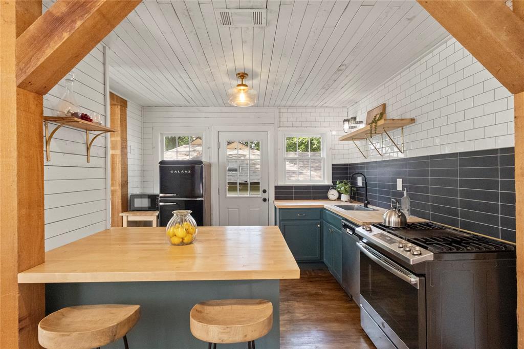 Boulevard Terrace Rev - Residential