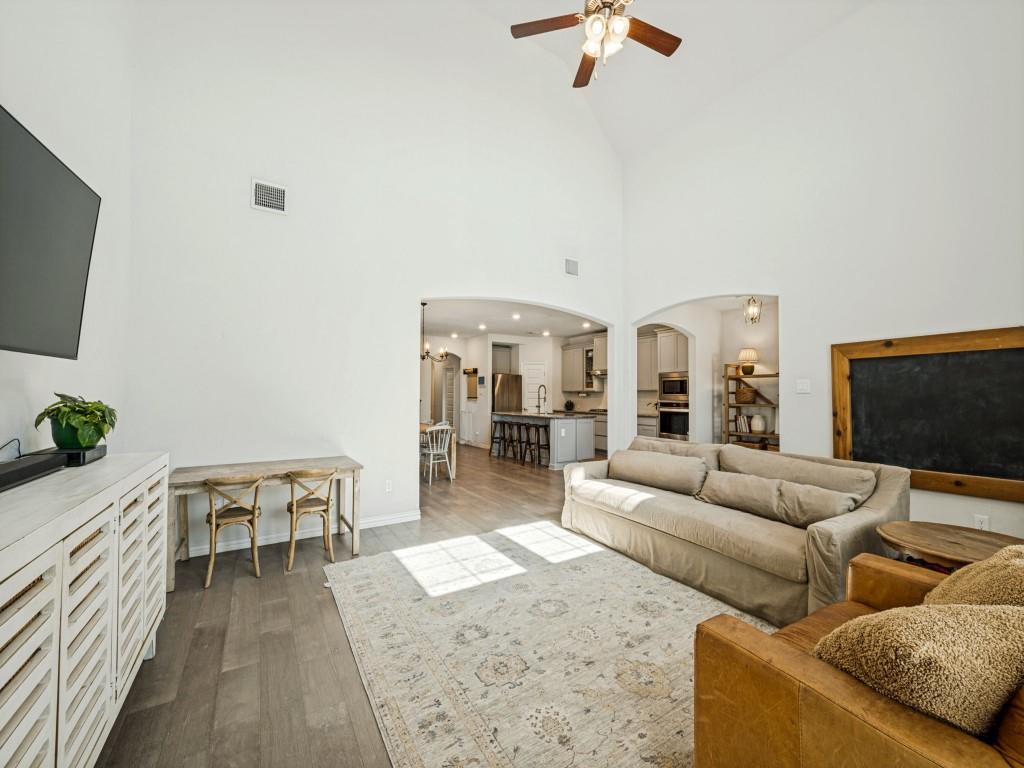 2076 Barx Drive