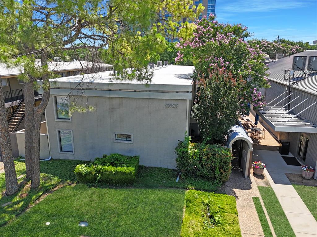 4320 Cole Condos - Residential Lease