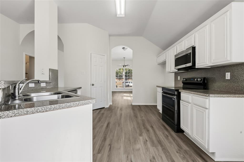 Light Pointe Place Add Ph 02 - Residential