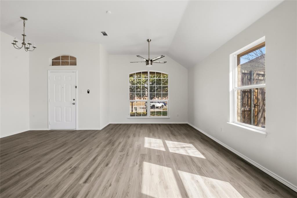 2302 Burning Light Drive