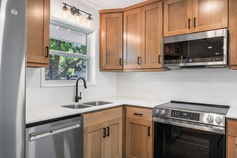 2502 SE 14th Street Mineral Wells TX 76067