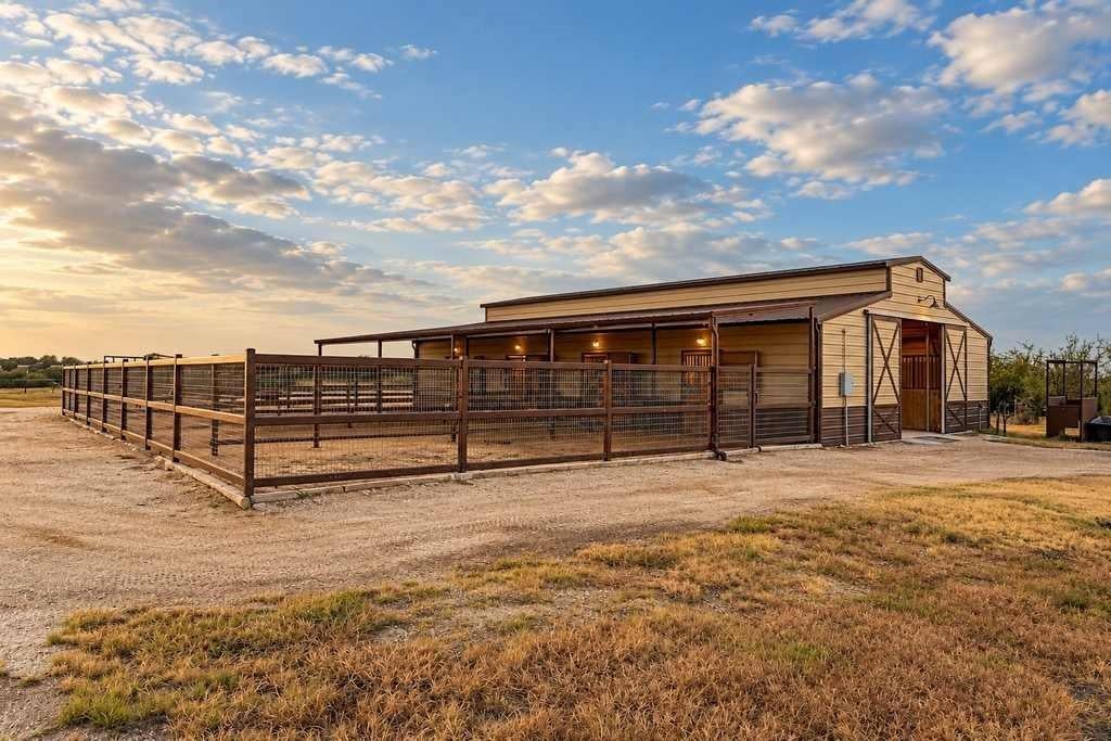 417 County Road 60
