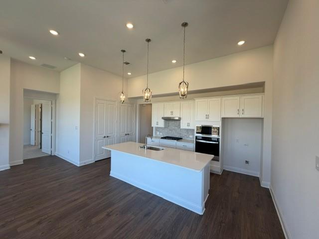 2421 Blackwell Street