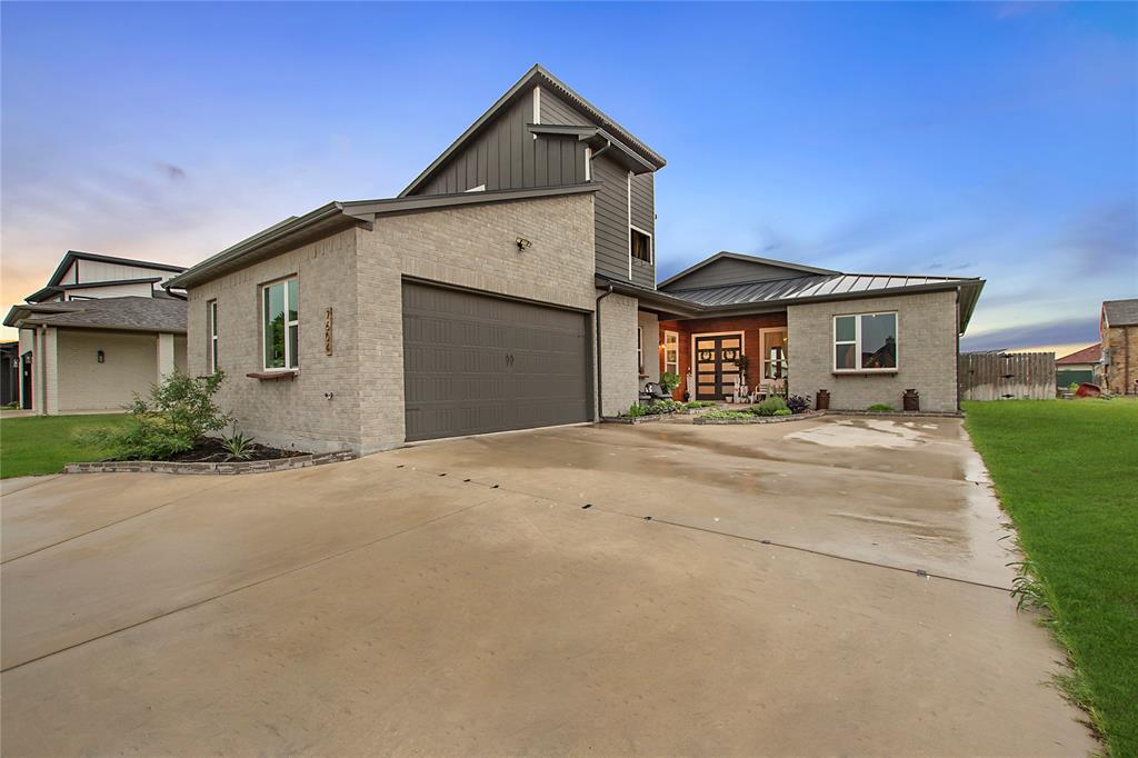 7604 Trailridge Drive