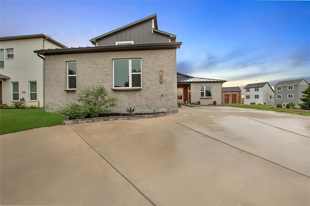 7604 Trailridge Drive