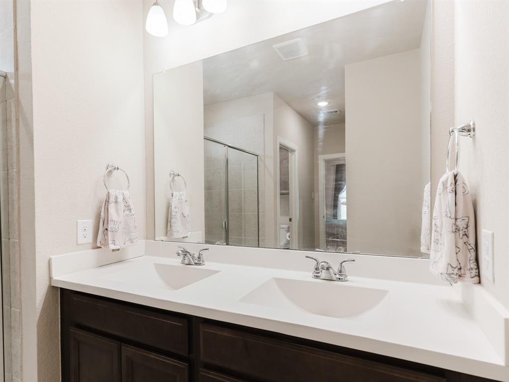 Meadowbrook Place - Residential Lease