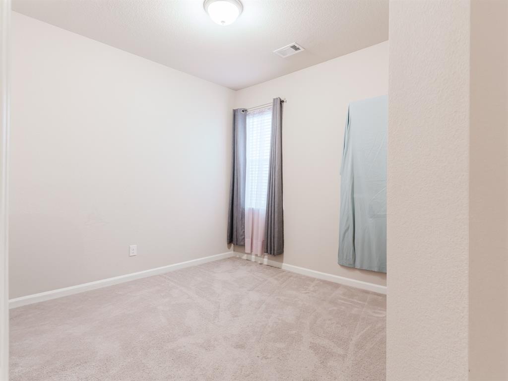 Meadowbrook Place - Residential Lease