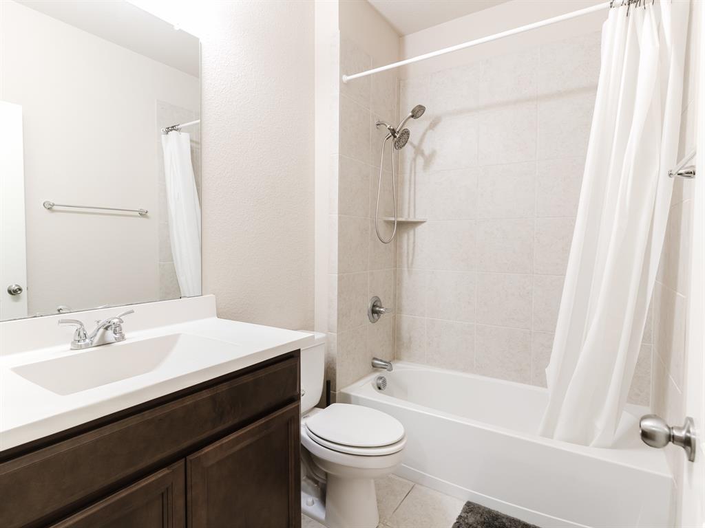 Meadowbrook Place - Residential Lease