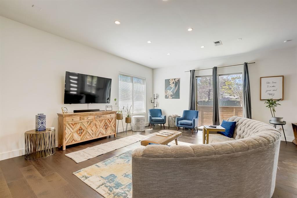 3312 Walchard Court