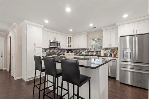 Photo of 206 Watson Drive, Allen, TX 75002 (MLS # 21419729)