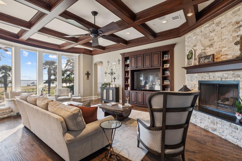 The Shores - Hillcrest Shores Ph Three - Residential