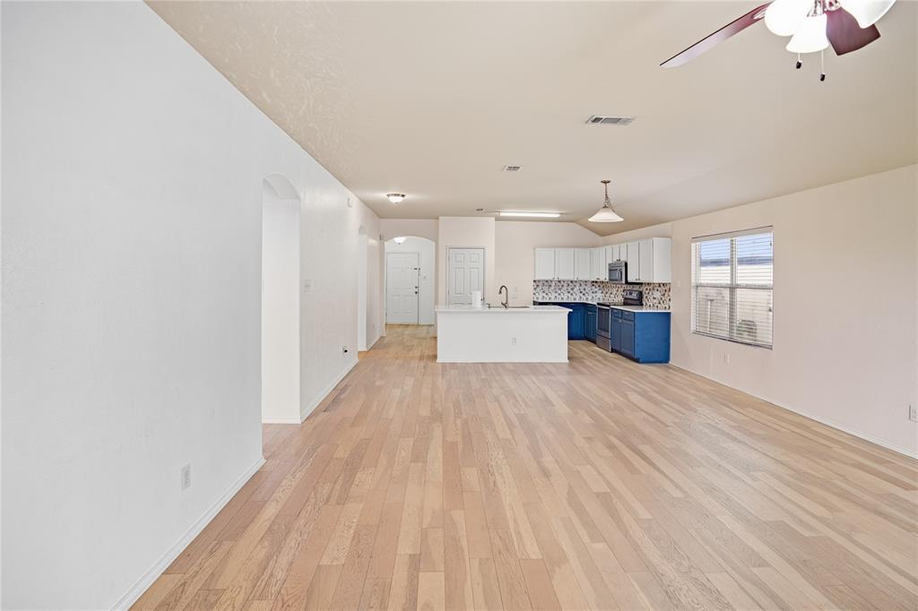 Mountain Creek Lake Instl 2 - Residential Lease