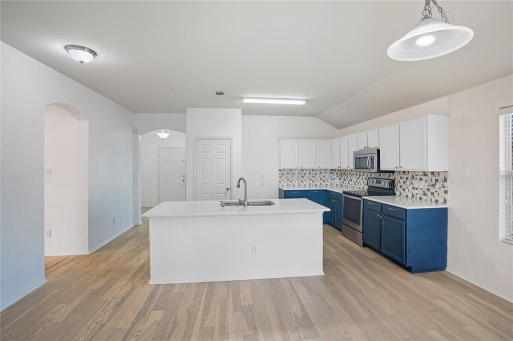 Mountain Creek Lake Instl 2 - Residential Lease