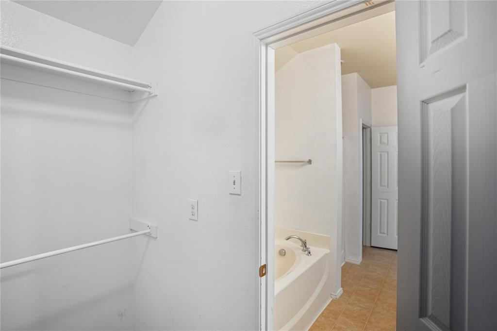 Mountain Creek Lake Instl 2 - Residential Lease