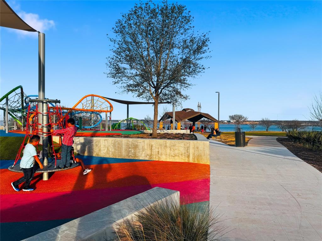 Mountain Creek Lake Instl 2 - Residential Lease