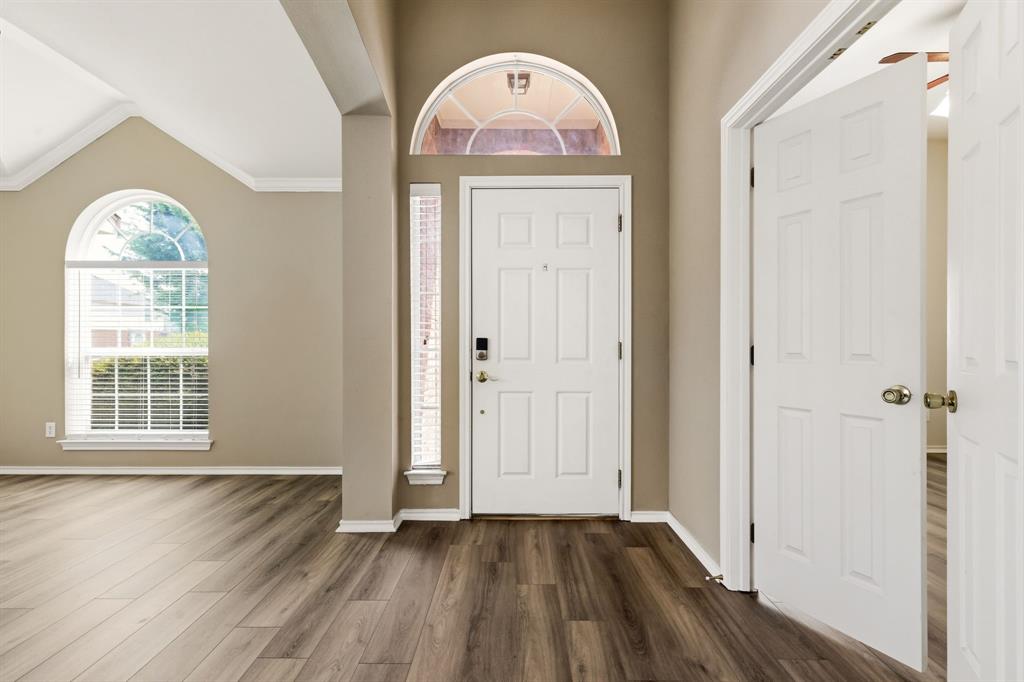 2210 High Point Drive